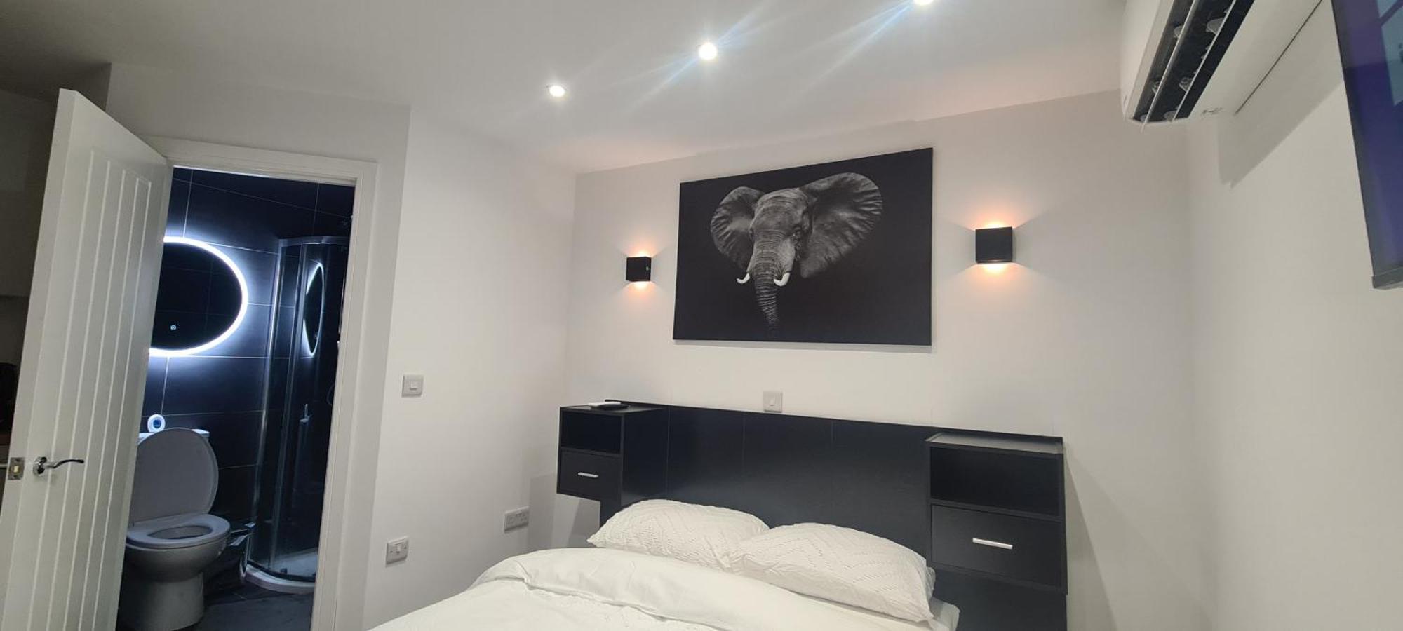 Home Away From Home! Yate Bagian luar foto